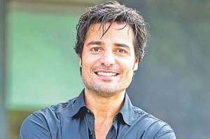 Misterio por nueva canci&oacute;n de Chayanne