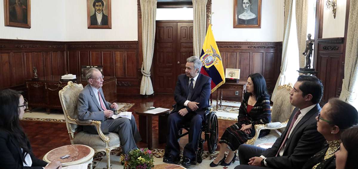 La reuni&oacute;n se efectu&oacute; en el Sal&oacute;n Protocolar del Palacio de Carondelet, en horas de la ma&ntilde;ana de este martes 30 de abril.