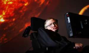 Stephen Hawking es uno de los cient&iacute;ficos m&aacute;s respetados del mundo. 