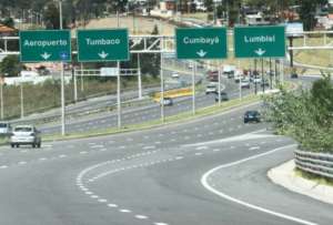 Gremios de transporte pesado se suman a la campaña de reducción de siniestros en la Simón Bolívar.