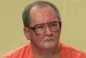 Nelson Serrano permanece en el denominado corredor de la muerte en una cárcel de Estados Unidos.