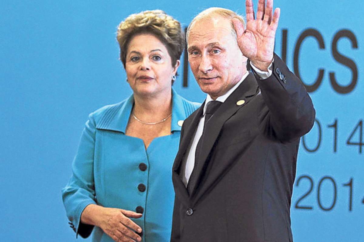 Dilma Rousseff y Vladimir Putin en la Cumbre de los Brics en Fortaleza (Brasil).
