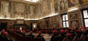 En su mensaje anual antes de la Navidad a la Curia, el papa centr&oacute; su discurso en esta reforma que emprendi&oacute; hace cuatro a&ntilde;os.