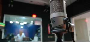 995 frecuencias siguen dentro del concurso de adjudicaci&oacute;n para emisoras FM