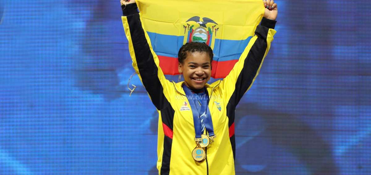 Palacios, bicampeona mundial en Tailandia