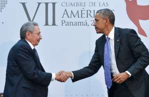 Los presidentes de Cuba y EE.UU. vuelven a reunirse despu&eacute;s de 50 a&ntilde;os. FOTO: AFP 