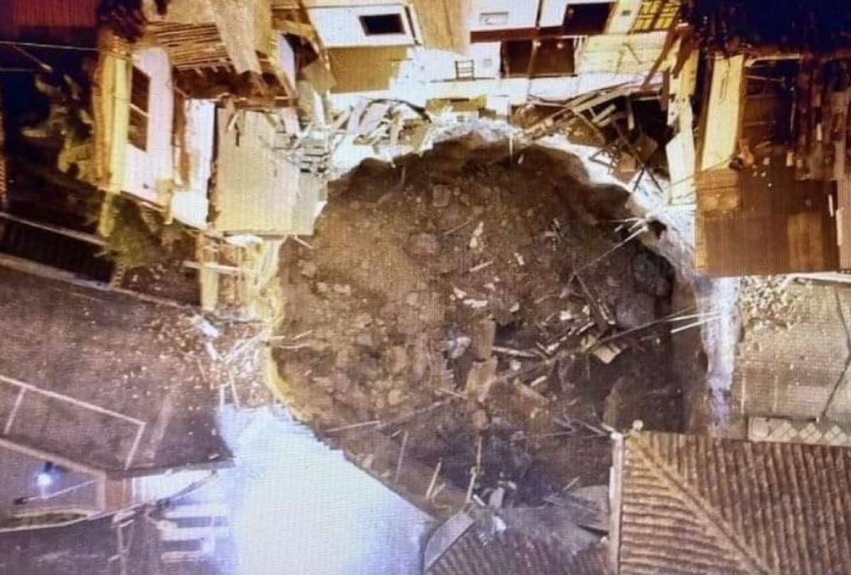 Se viralizan im&aacute;genes impactantes del socav&oacute;n en Zaruma