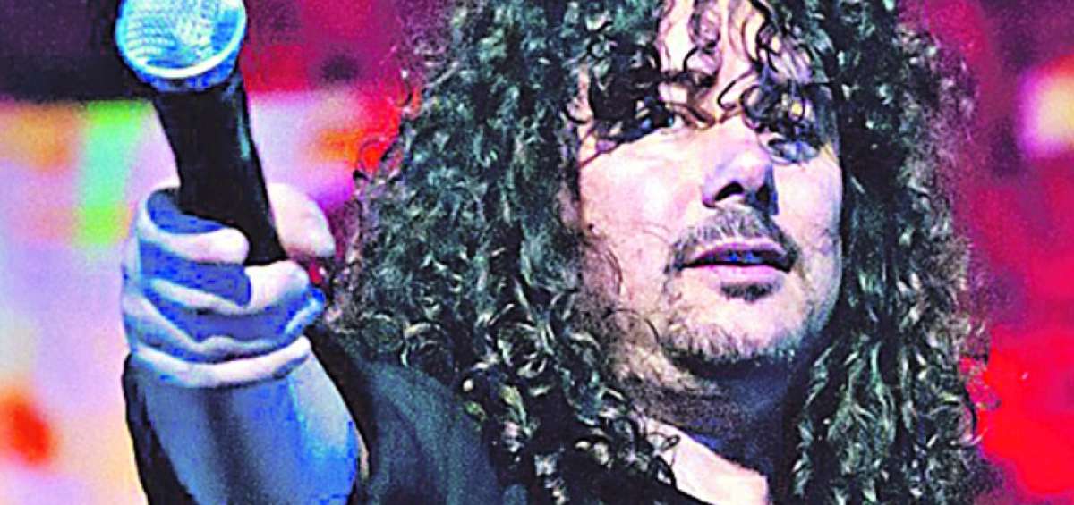 La banda metalera Warcry apoya a los damnificados por el terremoto de abril