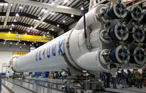 Luego del lanzamiento, SpaceX har&aacute; otro intento por aterrizar controladamente el Falcon 9 en una plataforma oce&aacute;nica. Foto: Internet