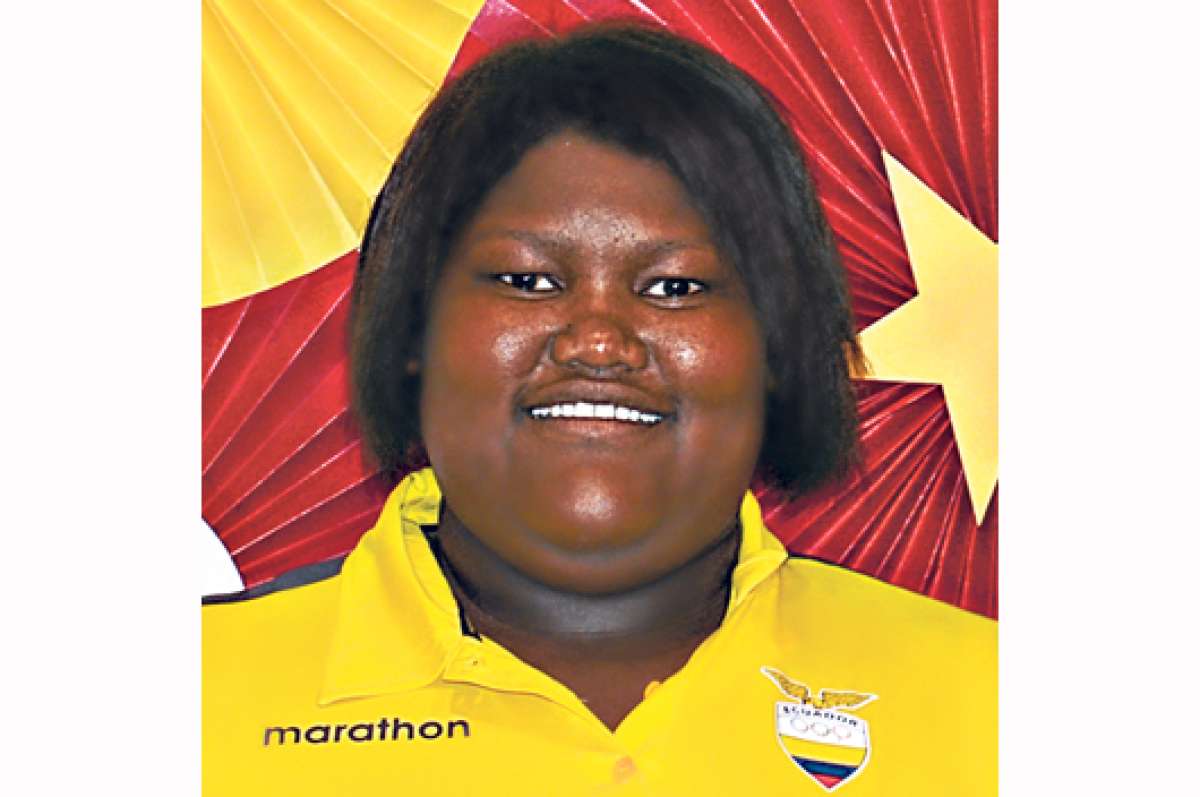 Ayov&iacute;, oro mundial juvenil en pesas    
