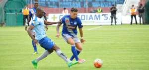 Emelec pierde el invicto y la etapa