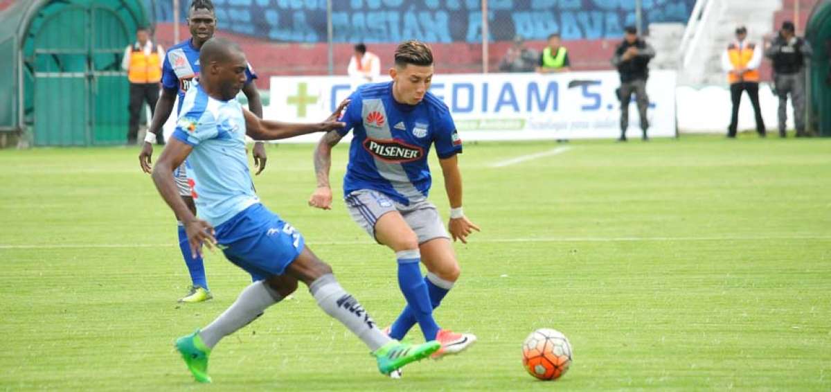 Emelec pierde el invicto y la etapa