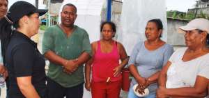 Habitantes de la comuna conversaron con la ministra de Inclusi&oacute;n Social, L&iacute;dice Larrea.