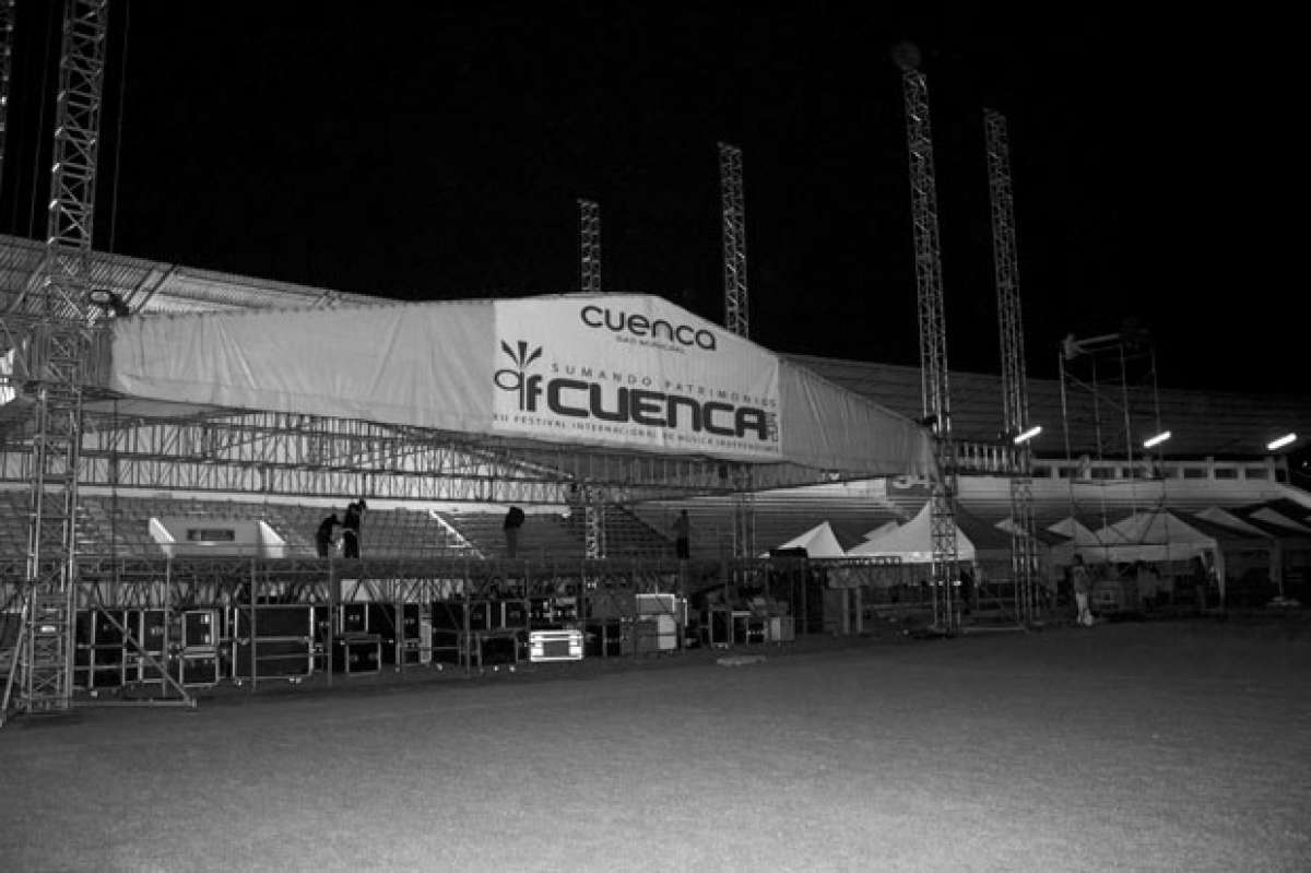 As&iacute; luc&iacute;a el escenario del QuitoFest. Foto: Radio Cocoa.