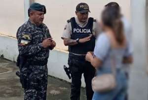 La Policía Nacional detuvo a personas que habrían suplantado identidad para sufragar.