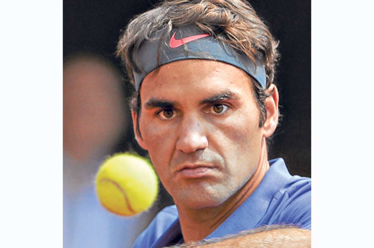 Federer derrota a Granollers y avanza firme en Roland Garros