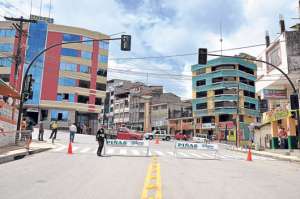 Pi&ntilde;as est&aacute; en emergencia econ&oacute;mica