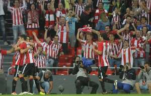 De seguro el festejo de la afici&oacute;n del Athletic durar&aacute; todo el fin de semana. Foto: AFP