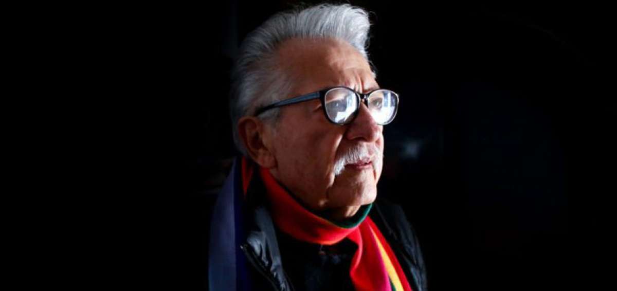 Fue el fundador ecuatoriano de la ic&oacute;nica banda de la ola llamada La nueva canci&oacute;n chilena.