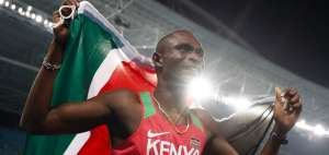Rudisha consigui&oacute; su mejor marca de la temporada (1:42.15).