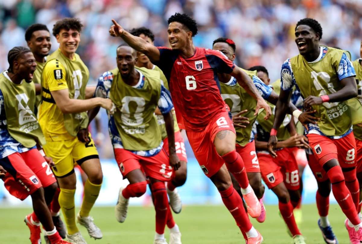 Uruguay enfrenta a Cabo Verde con la presi&oacute;n de ganar en el Grupo H 