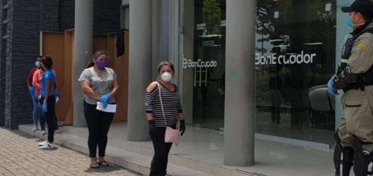 Bono de Protecci&oacute;n Familiar se entrega cumpliendo protocolos