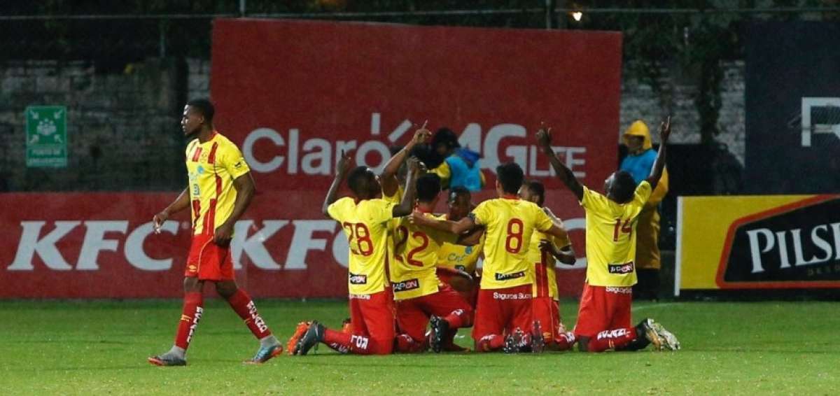 Aucas venci&oacute; a domicilio a IDV