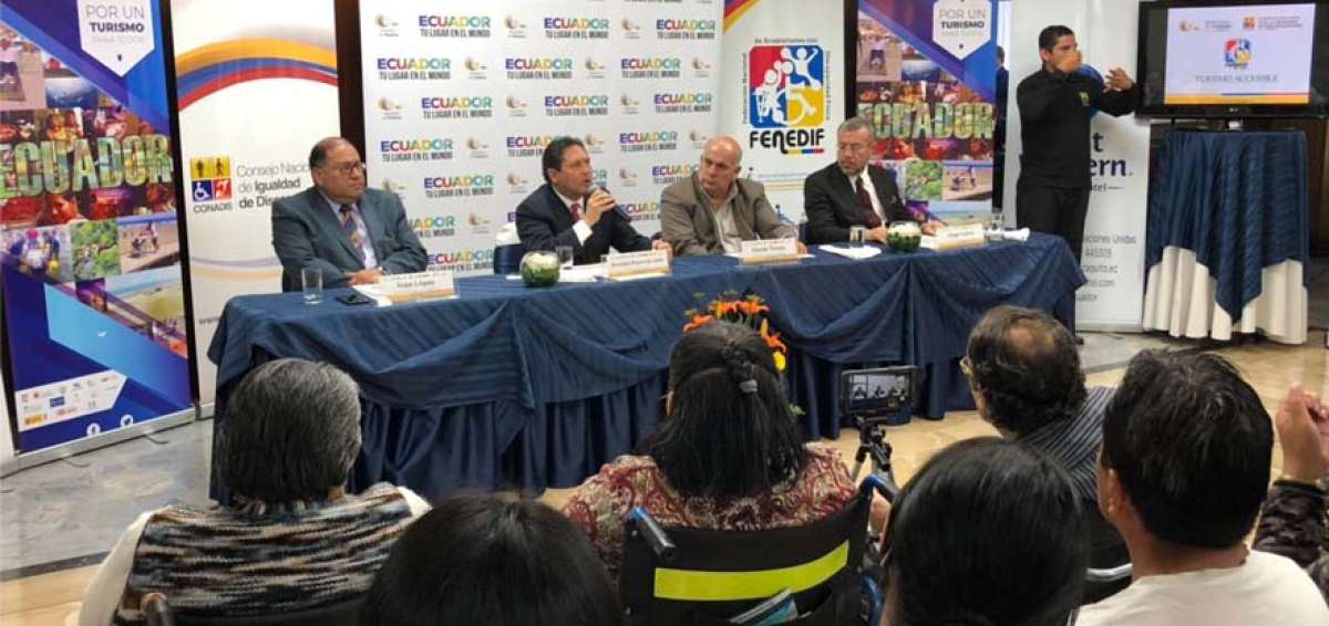 La Gu&iacute;a Virtual se suma a la gu&iacute;a para la atenci&oacute;n a turistas con discapacidad y al programa de capacitaciones presentado en 2017.
