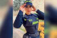 Se viralizan fotos de una policía de Colombia