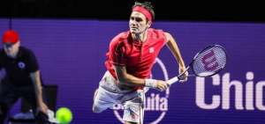 Federer se coloc&oacute; a solo a dos victorias de defender el t&iacute;tulo y llegar a las 10 coronas en casa.