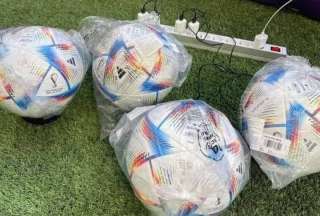 Los balones del Mundial de Qatar se cargan con USB