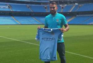 Otamendi ficha por el Manchester City