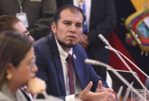 La Comisión de Fiscalización recibió al Ministro de Trabajo. 