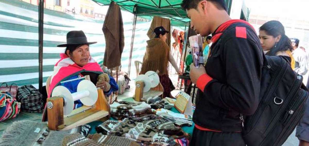 La ense&ntilde;anza se  transmite por varias generaciones