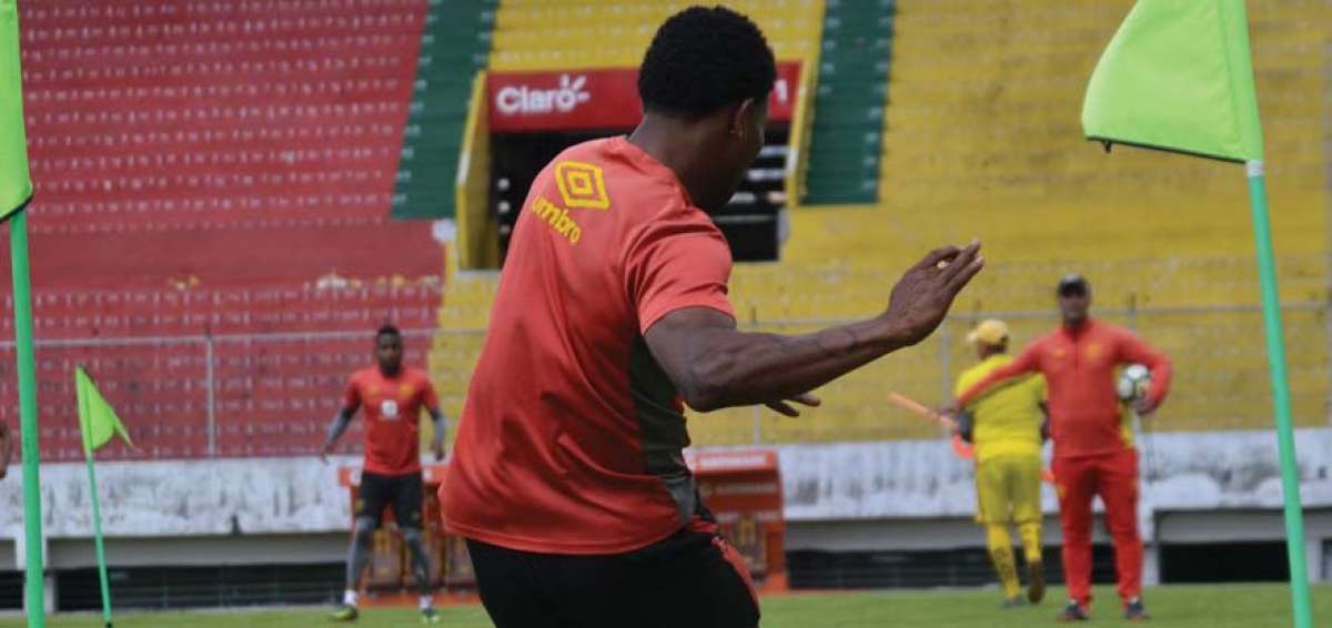 Mushuc Runa y Aucas disputan el &uacute;ltimo cupo a la Sudamericana 2019