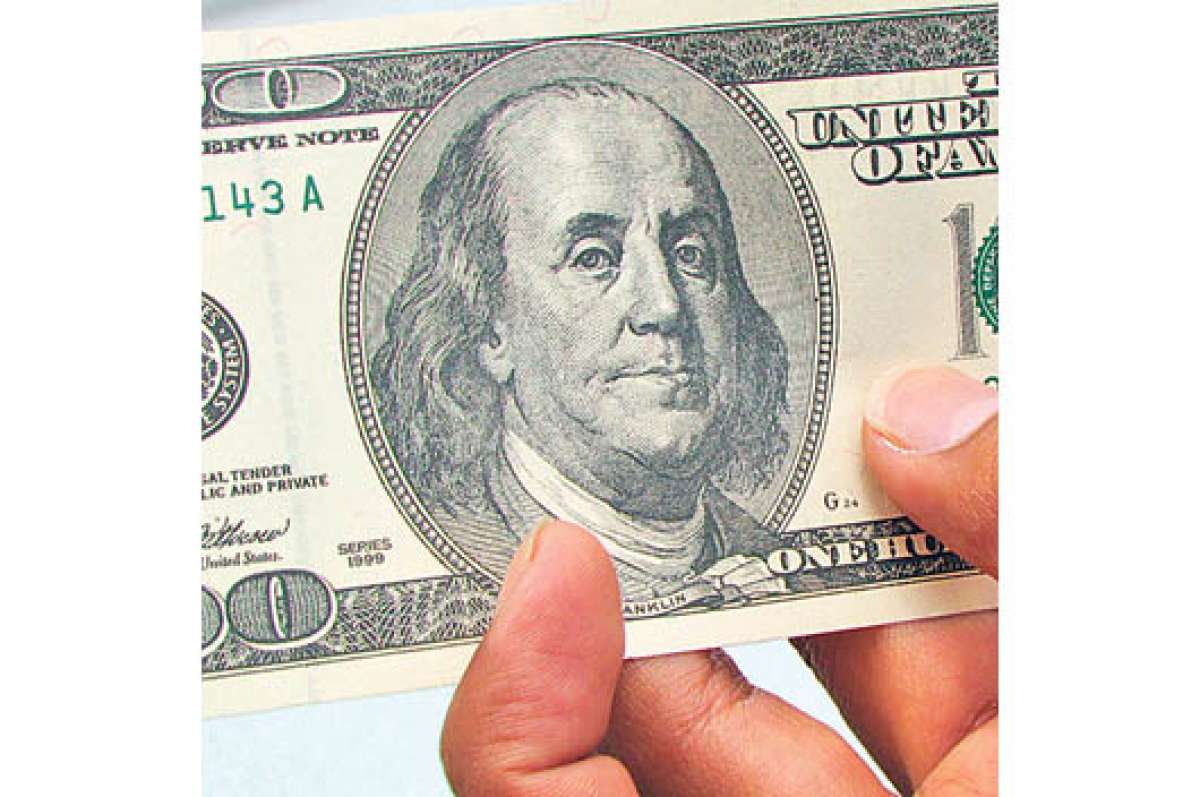 Decomiso de billetes en los correos