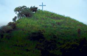 La cruz de Betty, un s&iacute;mbolo de lucha por la fe en Olmedo