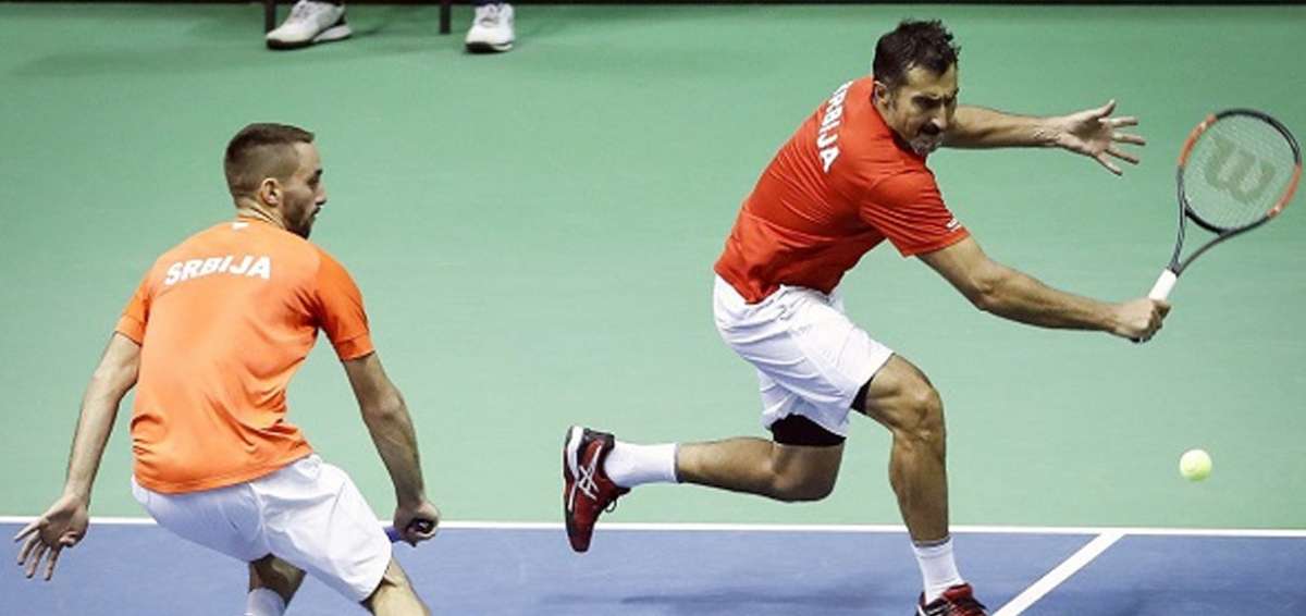 Francia y Serbia avanzan a las semifinales de la Davis