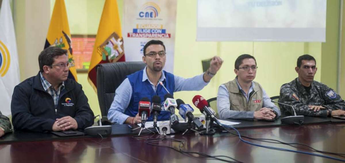 La Mesa de Seguridad se instal&oacute; ayer en las oficinas del ECU-911 en Quito para el recuento de 3.865 actas. En el coliseo General Rumi&ntilde;ahui se instalar&aacute;n 250 mesas, cada una con dos servidores electorales. El proceso se realiza por pedido de Alianza PAIS y la confluencia CREO-Suma, los cuales objetaron los resultados.
