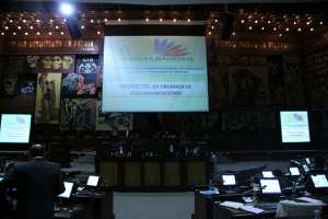 La normativa promueve el pago por participaci&oacute;n en el mercado. Foto: Cortes&iacute;a de la Asamblea