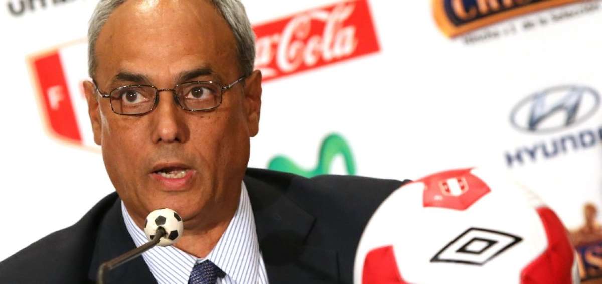 Exjefe del f&uacute;tbol peruano es extraditado a EE.UU. por caso FIFA