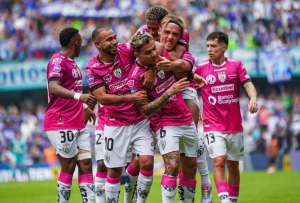 La tabla de posiciones de LigaPro quedó muy ajustada tras la jornada del domingo
