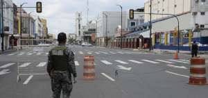 Controles m&aacute;s estrictos de aislamiento y de movilidad a cargo de las Fuerzas Armadas se ejecutar&aacute;n desde hoy en la provincia de Guayas