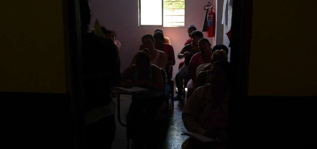 Las privadas de libertad estudian desde las vocales
