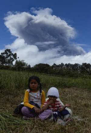 Ceniza cay&oacute; en poblaciones cercanas al volc&aacute;n Cotopaxi. La poblaci&oacute;n estuvo tranquila. Foto: &Aacute;lvaro P&eacute;rez/ EL TEL&Eacute;GRAFO