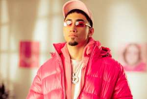 Omar Courtz llegar&aacute; al Estadio Ol&iacute;mpico Atahualpa como parte del cartel internacional de Llacta Flow.