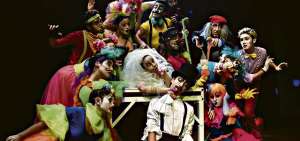Teatro del Cielo, dirigido por Mart&iacute;n Pe&ntilde;a y Yanet G&oacute;mez, es exponente del mimo corporal dram&aacute;tico en Ecuador.