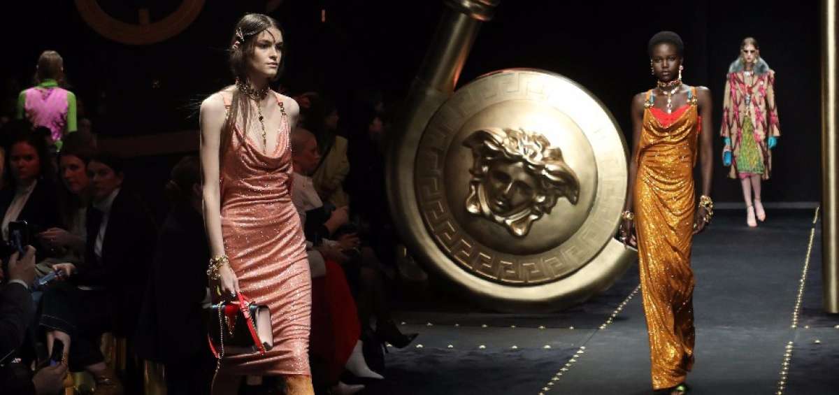 Estrellas del espect&aacute;culo protagonizaron desfile de Semana de la Moda en Mil&aacute;n