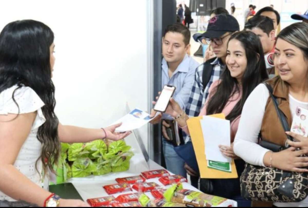  Hasta el momento, 80 empresas confirmaron su asistencia a la Feria de Empleo. 