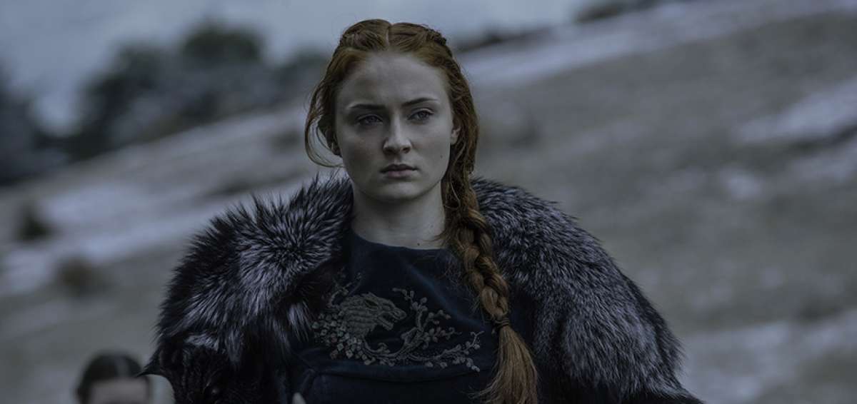 La actriz Sophia Turner protagoniz&oacute; una de las escenas m&aacute;s pol&eacute;micas de la serie al ser violada brutalmente.